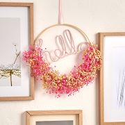 Couronne et composition florale